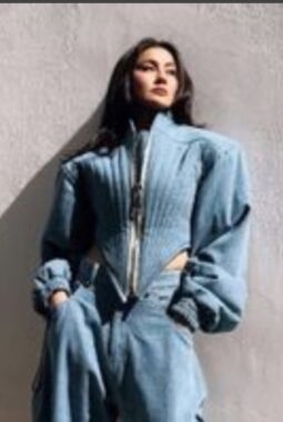 Agnez Mo Panaskan Panggung Dubai