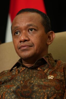 Negosiasi Alot, 2 Kapal Tanker Pertamina Belum Bisa Lintasi Selat Hormuz 