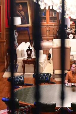 Prabowo Gelar Ratas Virtual Bahas Kebijakan Ekonomi dan Energi