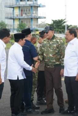 Menhan Sjafrie Sjamsoeddin Kunjungi Bengkulu, Tinjau Kesiapan Batalyon TNI di Seluma