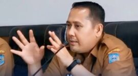 Oplus_0