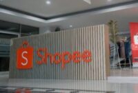 Oplus_0