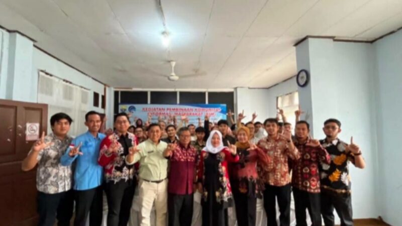 Oplus_0