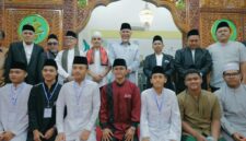 Oplus_0