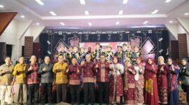Oplus_0